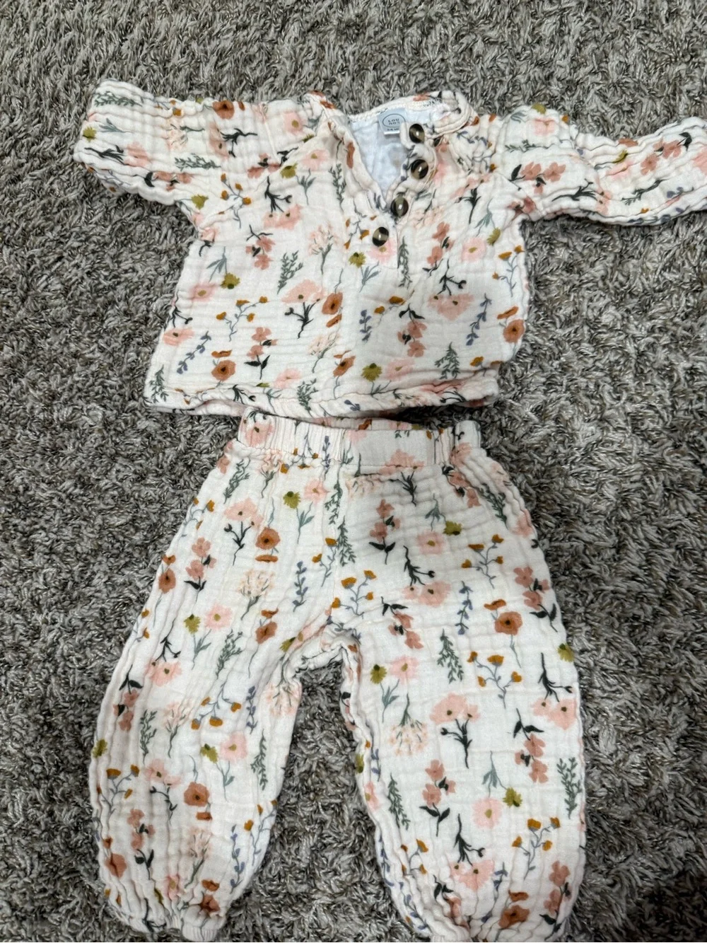 Lou Lou & Company Cream Floral Kids Pajama Play Set